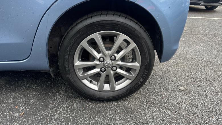 Toyota Yaris 1.4 D-4D Icon+ 5dr Diesel Hatchback